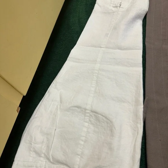 Six Pair Ladies Size 6 Dress Pants - Black, Navy, Gray, Beige - Picture 8 of 11